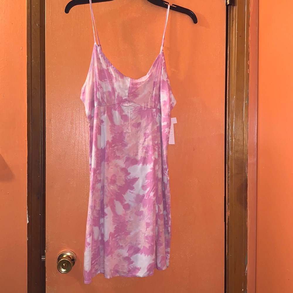 ABOUND NWT PINK TYE DYE DRESS Size M